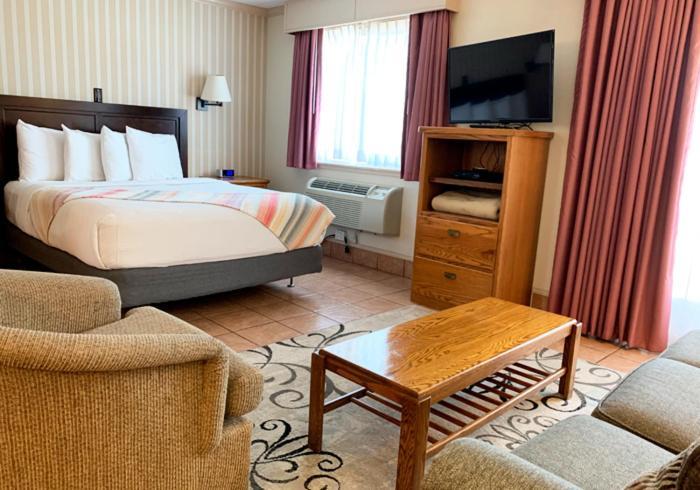 Coachman Inn Оук-Харбор Экстерьер фото